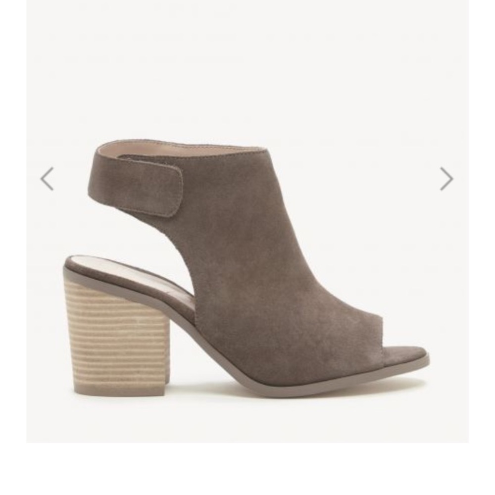 Sole Society Jagger block heel bootie